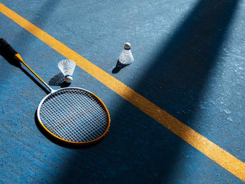 7 Peralatan Badminton Yang Perlu Disiapkan Untuk Bermain