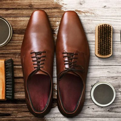 7 Tips Cara Merawat Sepatu Kulit Agar Tidak Terkelupas